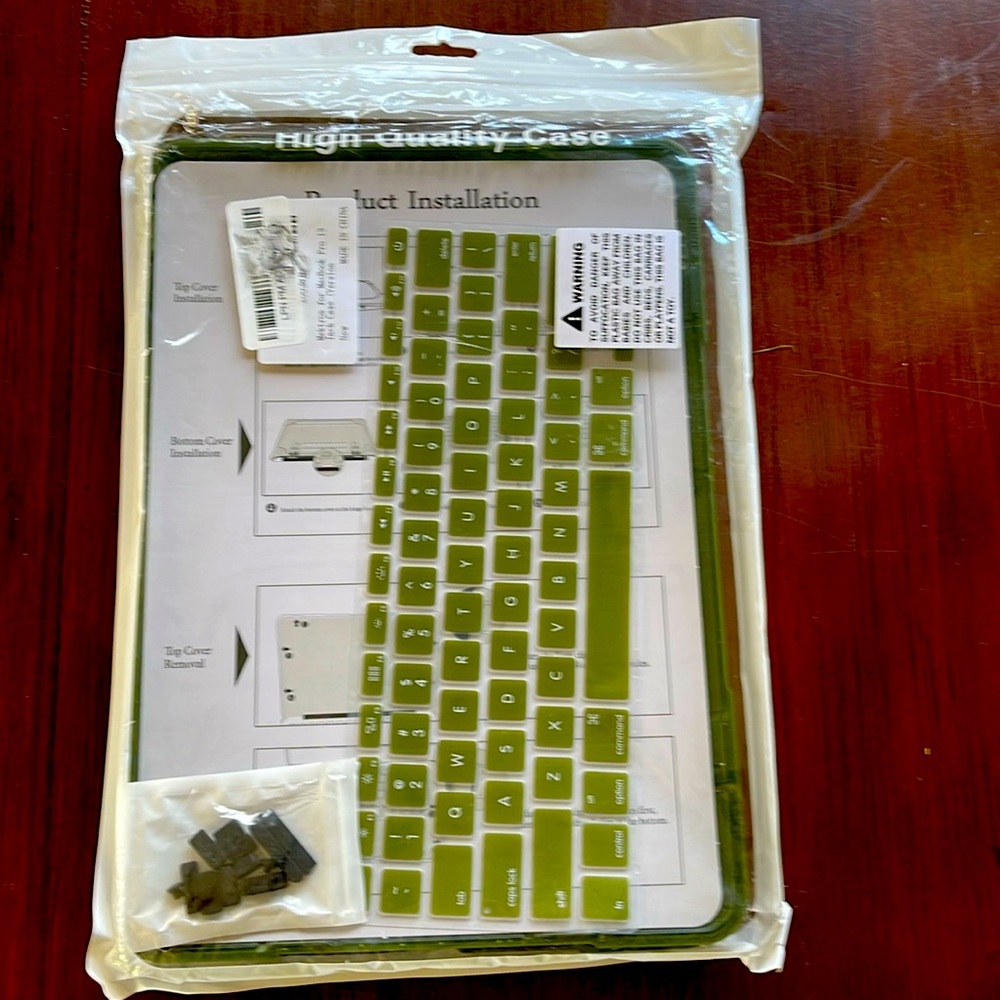 MacBook Pro 13 cover/keyboard